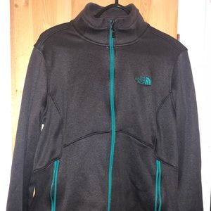 Super SOFT women’s north face jacket size Xl